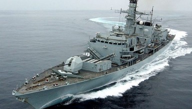 Hürmüz'de İngiliz Savaş Gemisi Engellendi