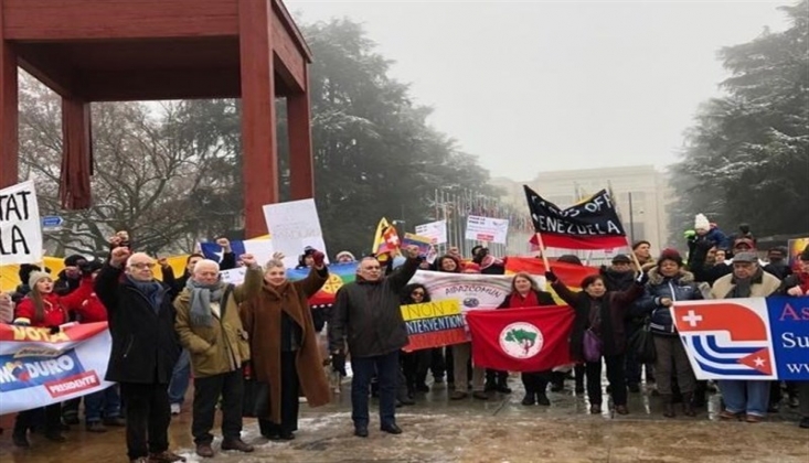 Venezuela ABD'ye Karşı Ayaklandı