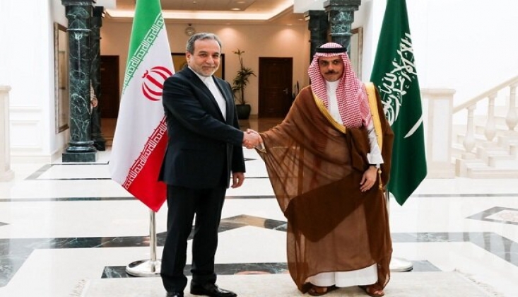  İran ve Arabistan Dışişleri Bakanları Arasında Önemli Görüşme
