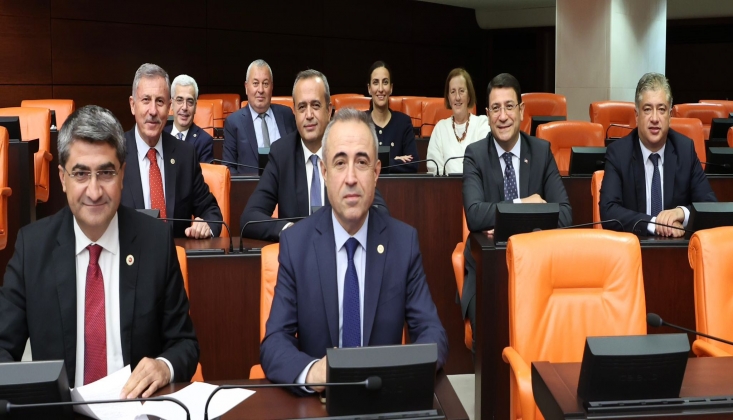  Meclise Bir Grup Daha Geliyor