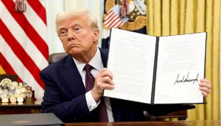  Kumarbaz Trump Tarih Verdi…
