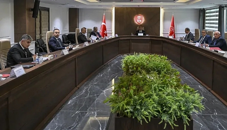 Memur Ve Emeklilerin Zam Oranı İçin Kritik Toplantı Bugün