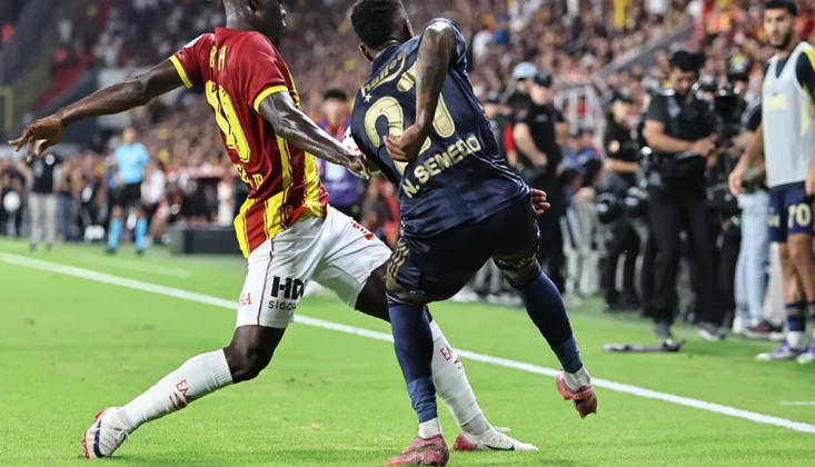 Fenerbahçe İzmir'de Takıldı