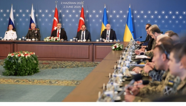 Moskova ve Kiev Heyetleri Esir Takasında Anlaştı
