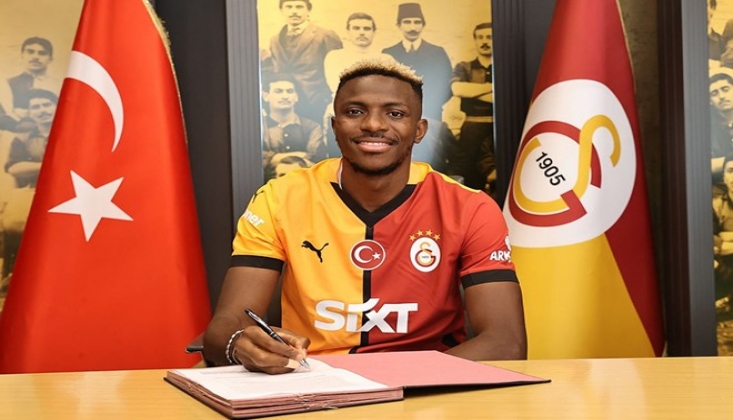 Galatasaray, Osimhen'i Takımda Tutacak Çılgın Planı Devreye Sokuyor