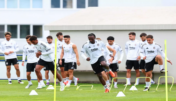 Beşiktaş Avusturya'da Avrupa'nın Köklü Kulübüyle Sahaya İniyor
