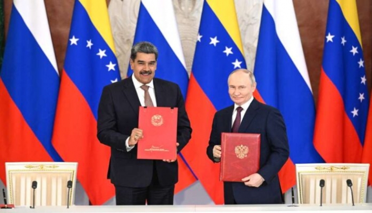 Putin ve Maduro Stratejik Ortaklık Anlaşması İmzaladı