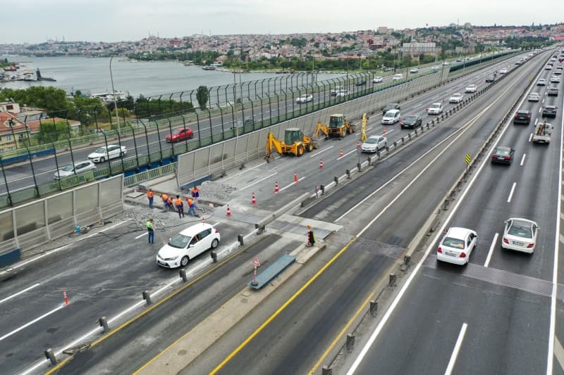 Haliç Köprüsü'ndeki Bakım Çalışmalarının İkinci Etabı Başladı