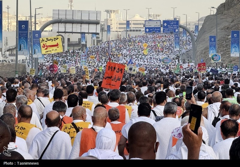Hac Farizasını Yerine Getiren Müslümanlar, Mescid-i Haram'da